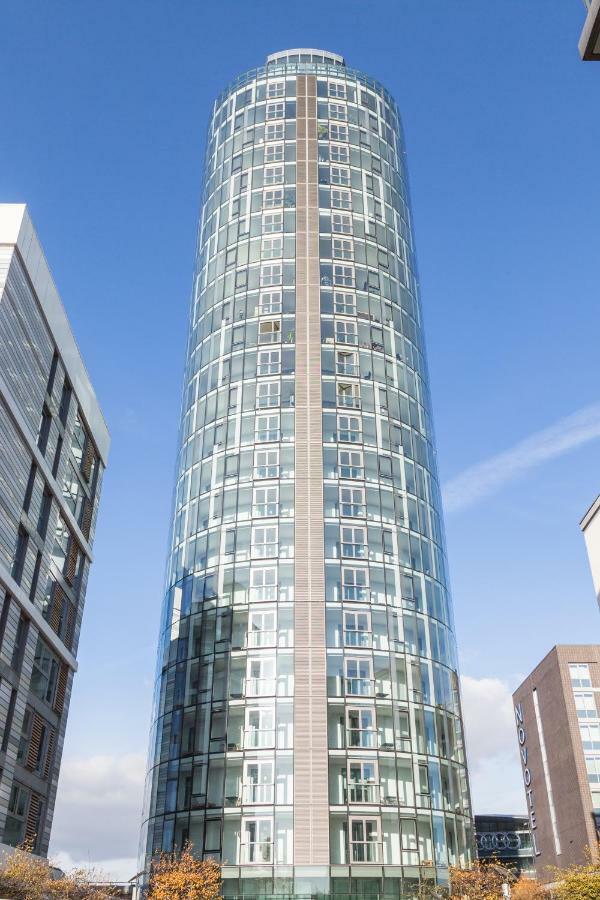 Kew Eye Apartments Brentford London Exterior foto